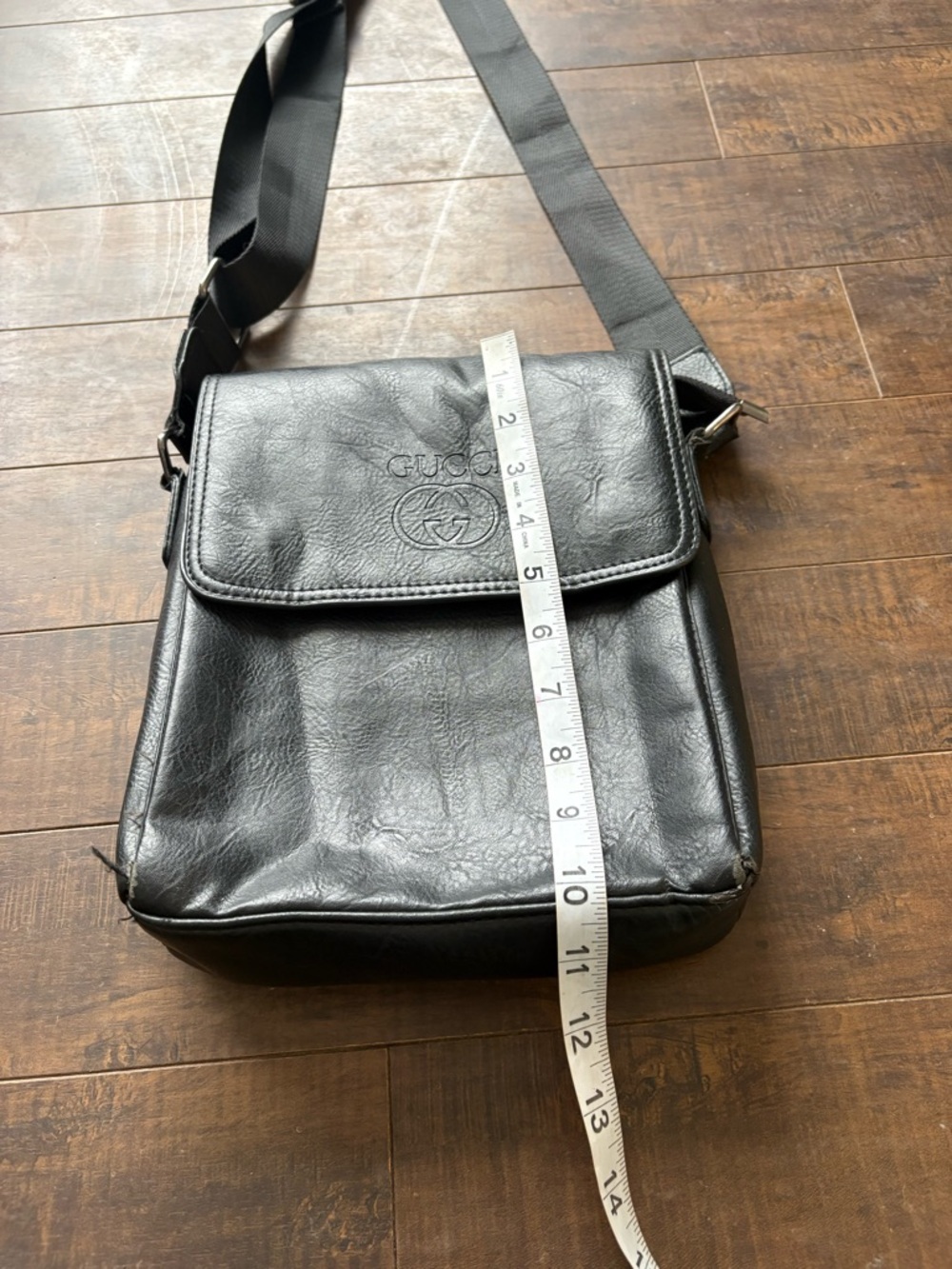 Black Messenger bag - Picture 3 of 10